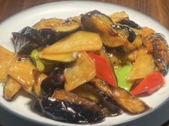 -雪乡阁东北农家菜(颛桥约好休闲街店)