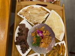 -大理董·董家小厨野生菌火锅(古城旗舰店)