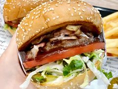 圣塔芭芭拉经典牛肉特堡-The Habit Burger Grill 哈比特汉堡(复兴soho店)