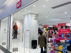 -优衣库(上海金桥国际商业广场店)