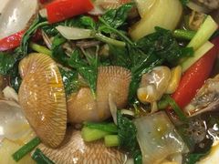 iphone_upload_pic-J Daeng Seafood