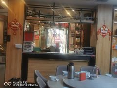 -有红鸡毛店·川菜(建设路店)