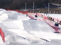 -鳌山滑雪度假区