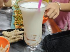 -黄师奶甜品店