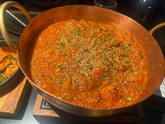 铜锅油焖鸡-Ameigo梅果·云贵川bistro(长宁来福士店)