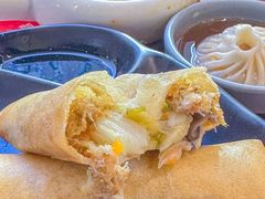 -馋三尺蟹粉小笼(人民广场店)