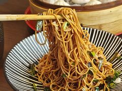 -玖鲜小笼(中山广场店)