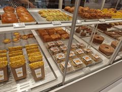 -好利来(上海长宁龙之梦店)