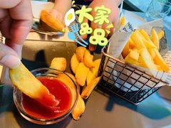 美式薯条薯角拼盘-MOCUS莫卡斯餐厅(祥云小镇店)