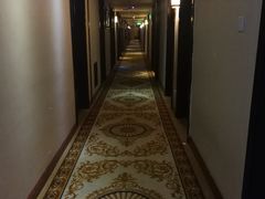 -上海御花园酒店