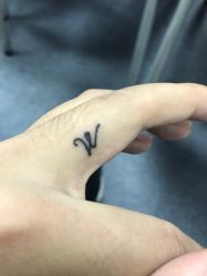 -Unicorn tattoo 刺青纹绣工作室