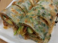 葱饼卷牛肉-台北楚楚园馅饼粥(虹桥南丰城店)