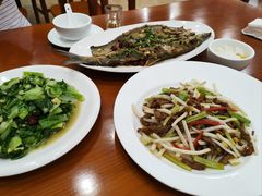 -漁耕小厨农家院(武当山店)