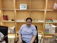 -漕河泾街道图书馆(漕河泾社区文化活动中心店)