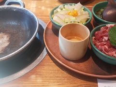 猫儿山的小黄牛-吃饭皇帝大(合生汇店)