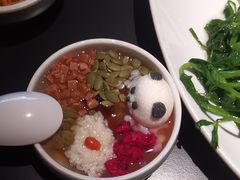 -麻六记(凤凰汇店)