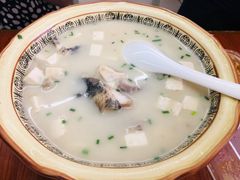 黑鱼豆腐汤（属于黑鱼双吃）-胡子饮食店