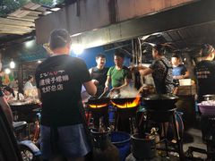 -冶建镜子·老南昌大排档·江西虾王(总店)