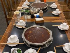 -冯记香辣兔火锅(茶店子总店)