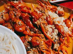 -龙巢盱眙龙虾·牛蛙·烧烤宵夜(八卦岭店)