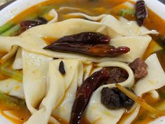 -安徽正宗牛肉板面(南十三路店)