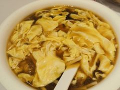 酸辣汤-峨嵋酒家(地安门店)