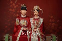 -乐派诗婚纱摄影