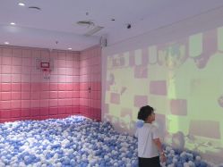 -奈尔宝·儿童乐园·亲子餐厅(华采天地店)