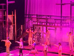 -虹桥艺术中心