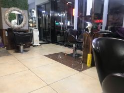 -红人馆造型十添