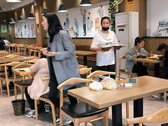大堂-三好食堂(煎饺·馄饨·肉饼米线·盛世广场店)