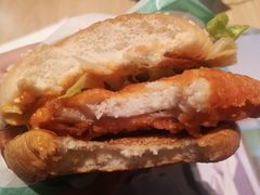 青花椒风味麦辣鸡腿汉堡-麦当劳(南京路2店)