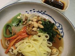 -江城小馆陕南妈妈菜·全球旅行餐厅(钟楼店)