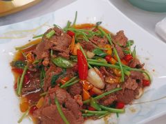 -三江源美食城