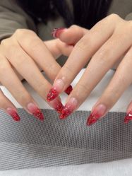 -尤米一站式美甲美睫