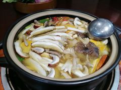 -菌之家·专业纯野生菌火锅·特色炒菌