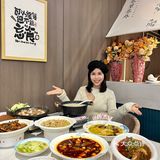 在国兴新开的！！川菜小炒！！！好有烟火气👍