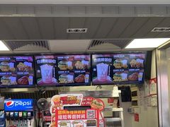 -华莱士·全鸡汉堡(沙井博岗店)