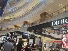 -新世界大丸百货