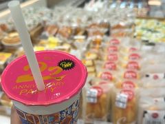 -85度C(生甜甜圈研究工坊·上海局门店)