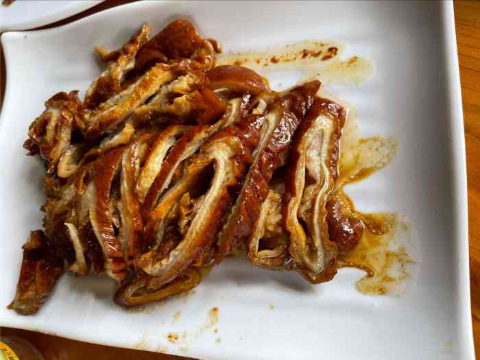 天佑祥万春老卤-"人超级多,这家才是最正宗的那家,除了价格.