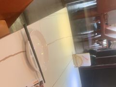 -阿瓦山寨·湘菜现炒·剁椒鱼头王(咸阳总店)