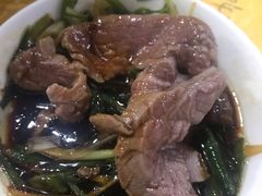 -五洞培记山庄·鲜牛肉火锅
