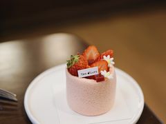 草莓慕斯-Ten Olives甜点