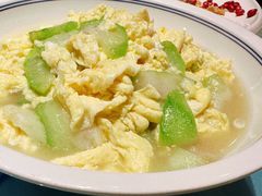 -侬佳蒸菜馆(听潮店)