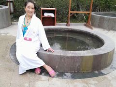 -宁波杭州湾海底温泉