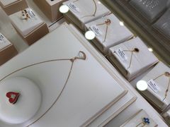 -海星奢选二手奢侈品手表包包鉴定回收寄卖(墨玉南路店)