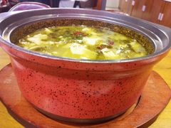 -周鱼小馆石锅酸菜鱼(活力汇店)