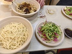 -黑八私房老北京炸酱面