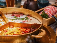 -湊湊火锅·茶憩(郑州绿地新都会店)